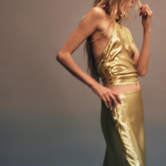 Zara gold halter top - Picture 3 of 3
